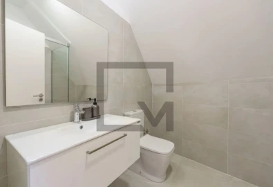 Apartamento T1 para Venda em Penha de França