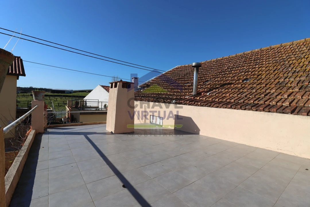 Moradia T1 para Venda em Peral Foto 15