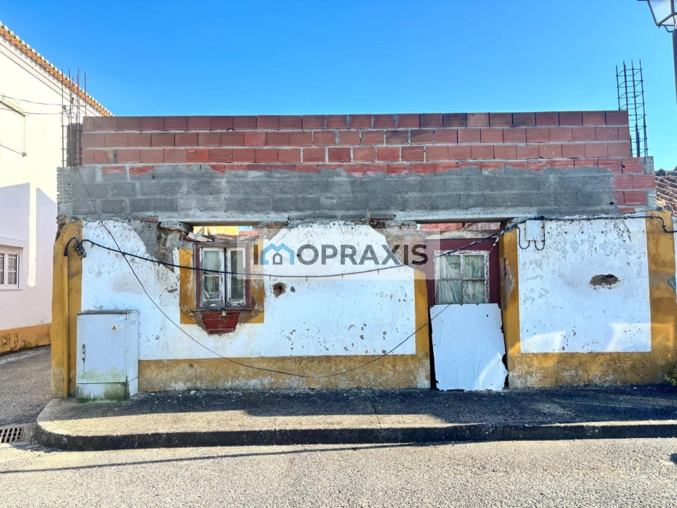 Moradia T0 para Venda em Golegã Foto 2