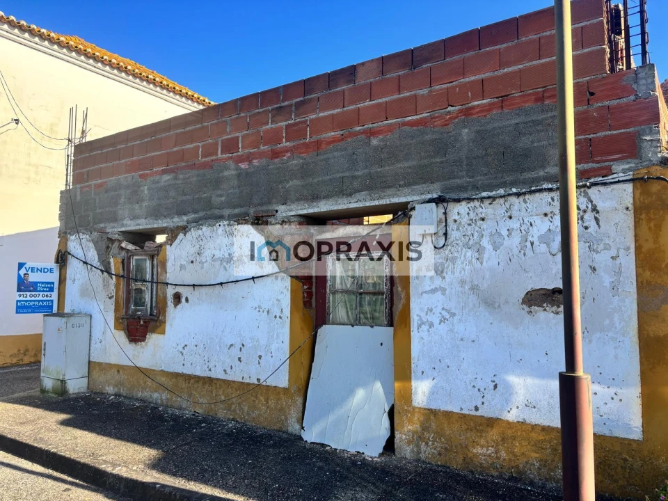 Moradia T0 para Venda em Golegã Foto 4