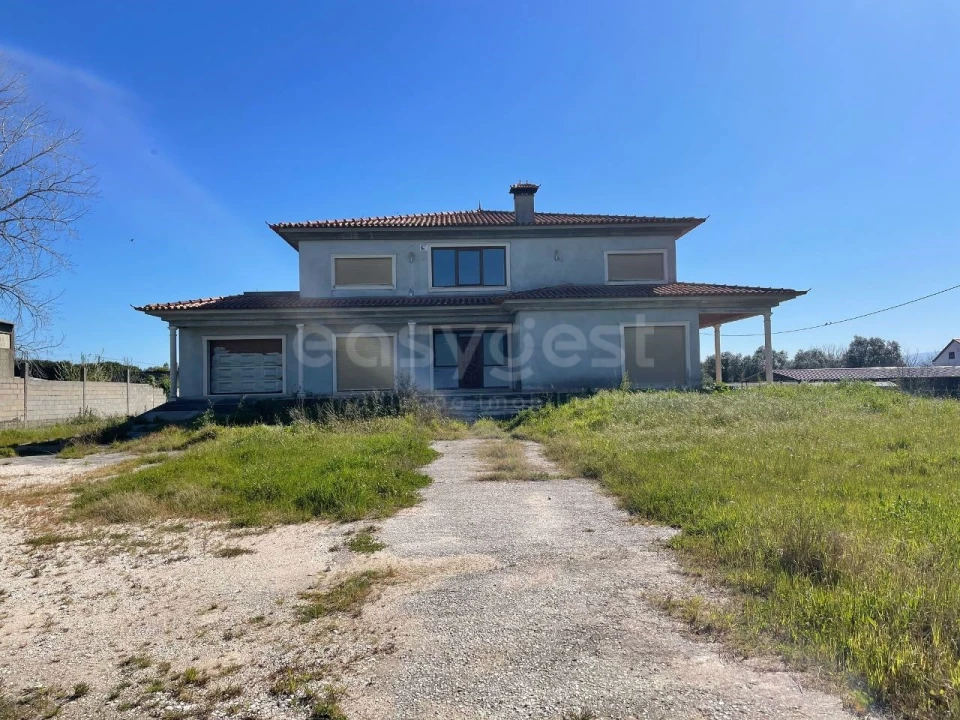 Moradia T5 para Venda em São Martinho de Árvore e Lamarosa Foto 1