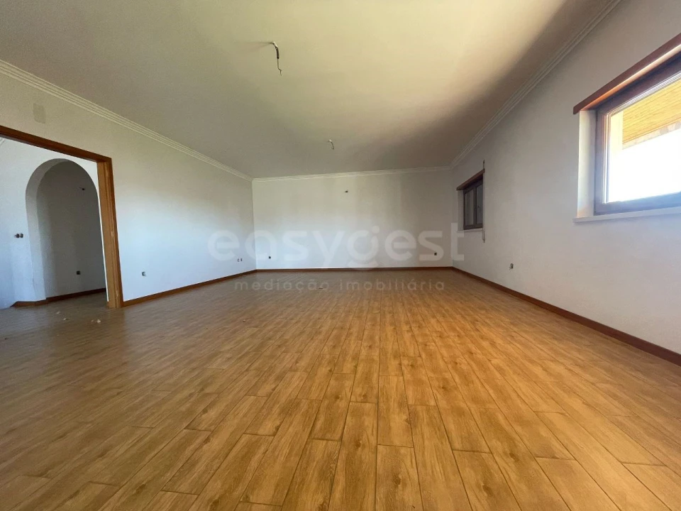 Moradia T5 para Venda em São Martinho de Árvore e Lamarosa Foto 5