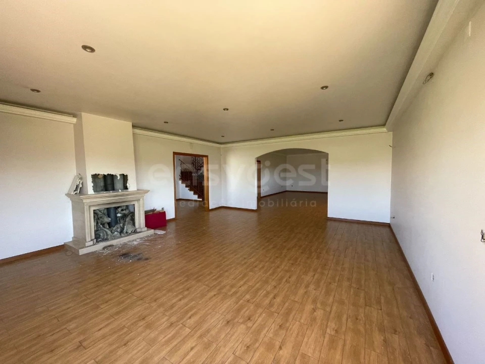 Moradia T5 para Venda em São Martinho de Árvore e Lamarosa Foto 6