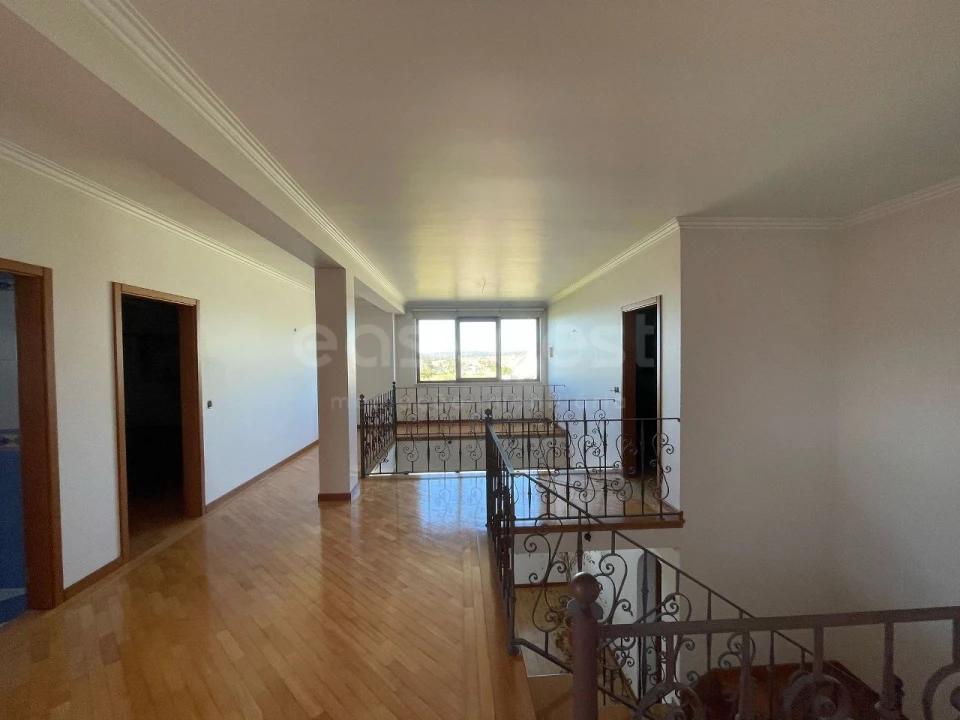 Moradia T5 para Venda em São Martinho de Árvore e Lamarosa Foto 17