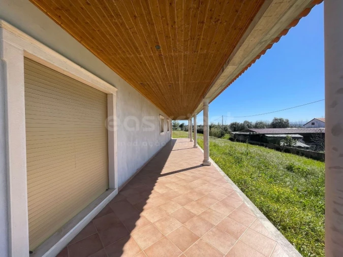 Moradia T5 para Venda em São Martinho de Árvore e Lamarosa Foto 2