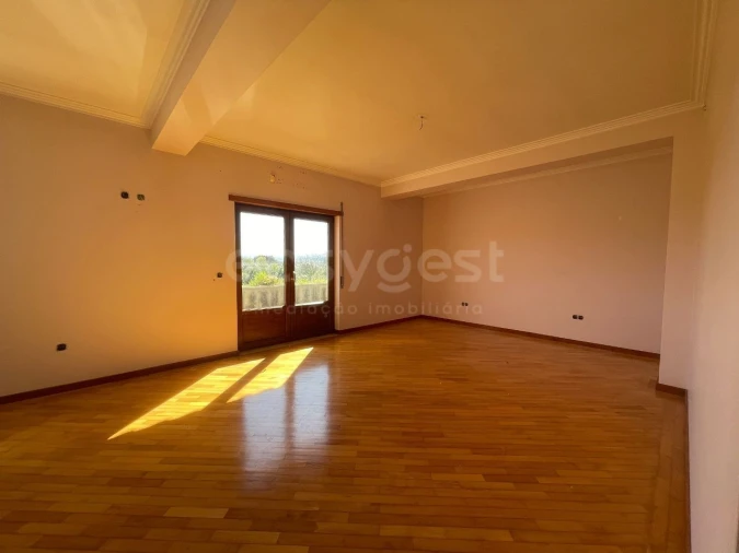 Moradia T5 para Venda em São Martinho de Árvore e Lamarosa Foto 13