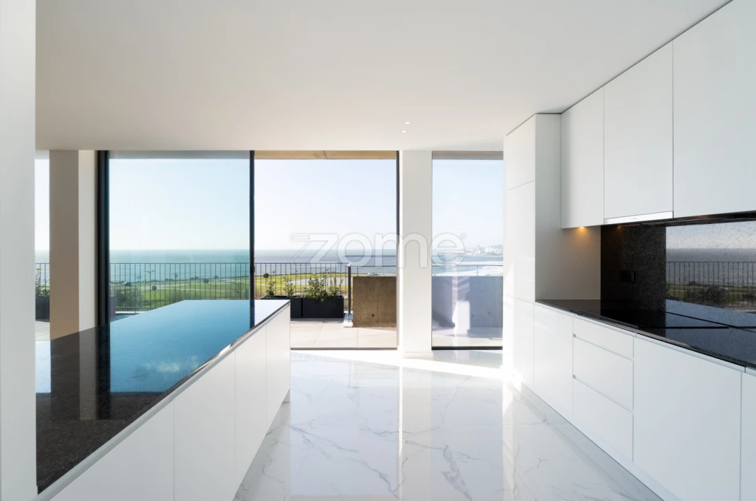 Apartamento T4 para Venda em Canidelo Foto 18