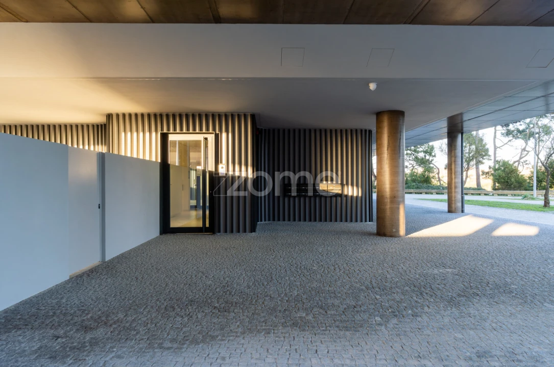 Apartamento T4 para Venda em Canidelo Foto 3