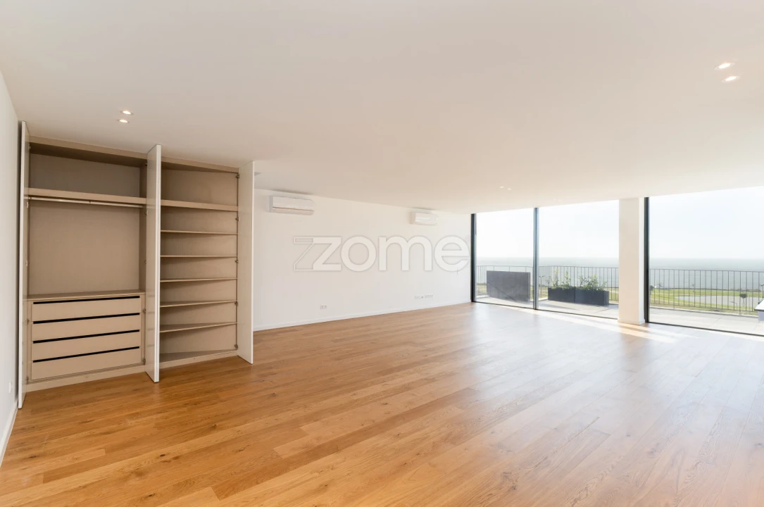 Apartamento T4 para Venda em Canidelo Foto 6