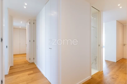 Apartamento T4 para Venda em Canidelo