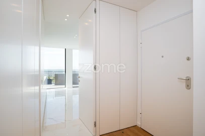 Apartamento T4 para Venda em Canidelo