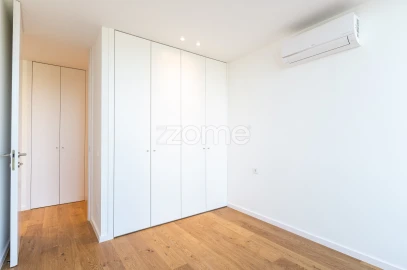 Apartamento T4 para Venda em Canidelo