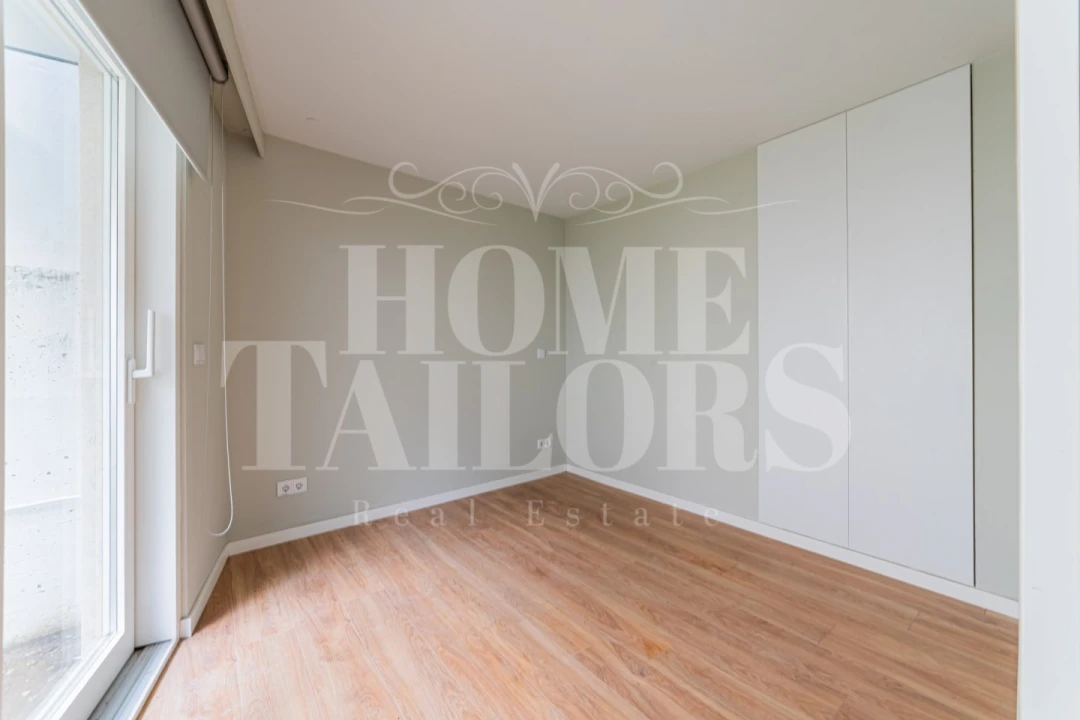 Apartamento T1 para Venda em Santo António Foto 6