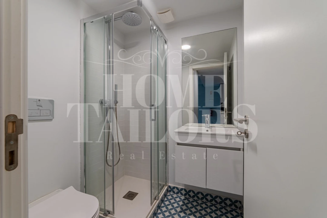 Apartamento T1 para Venda em Santo António Foto 7