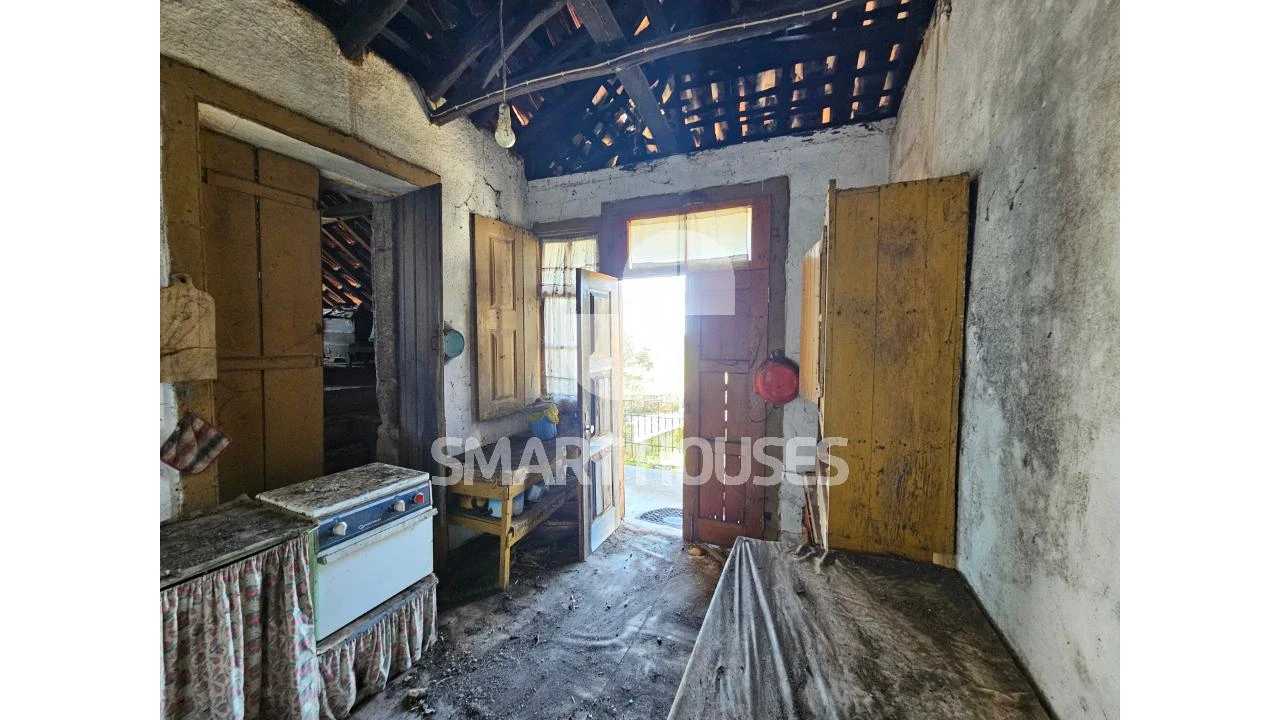 Moradia T3 para Venda em Ázere e Covelo Foto 15