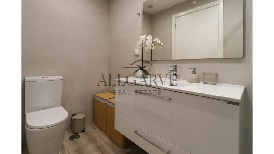 Apartamento T3 para Venda em Portimão Foto 11