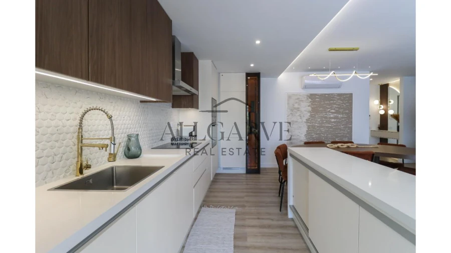 Apartamento T3 para Venda em Portimão Foto 24