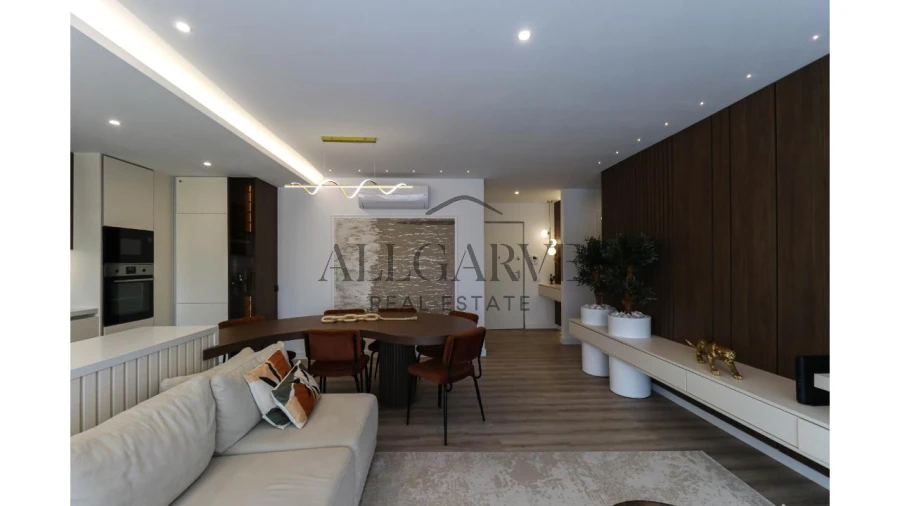 Apartamento T3 para Venda em Portimão Foto 4