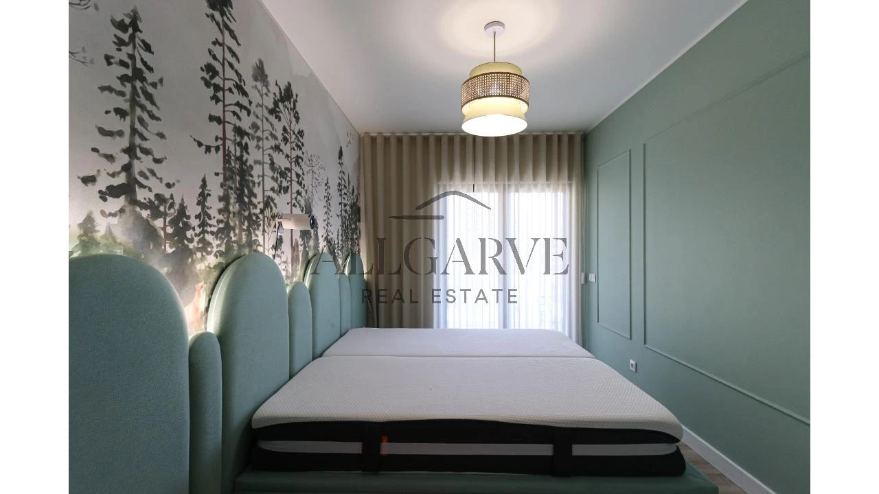 Apartamento T3 para Venda em Portimão Foto 7