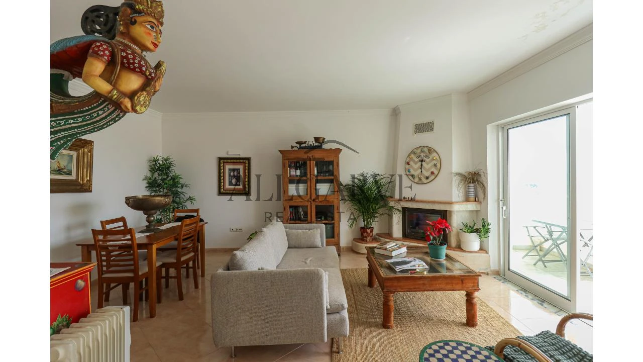 Apartamento T2 para Venda em Albufeira e Olhos de Água Foto 2