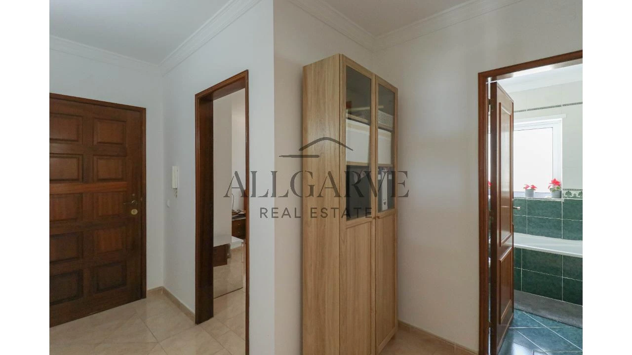 Apartamento T2 para Venda em Albufeira e Olhos de Água Foto 10