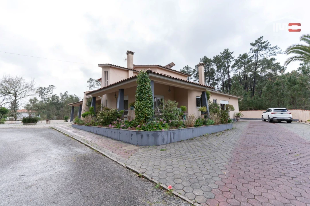 Moradia T3 para Arrendamento em Santa Catarina da Serra e Chainça Foto 2