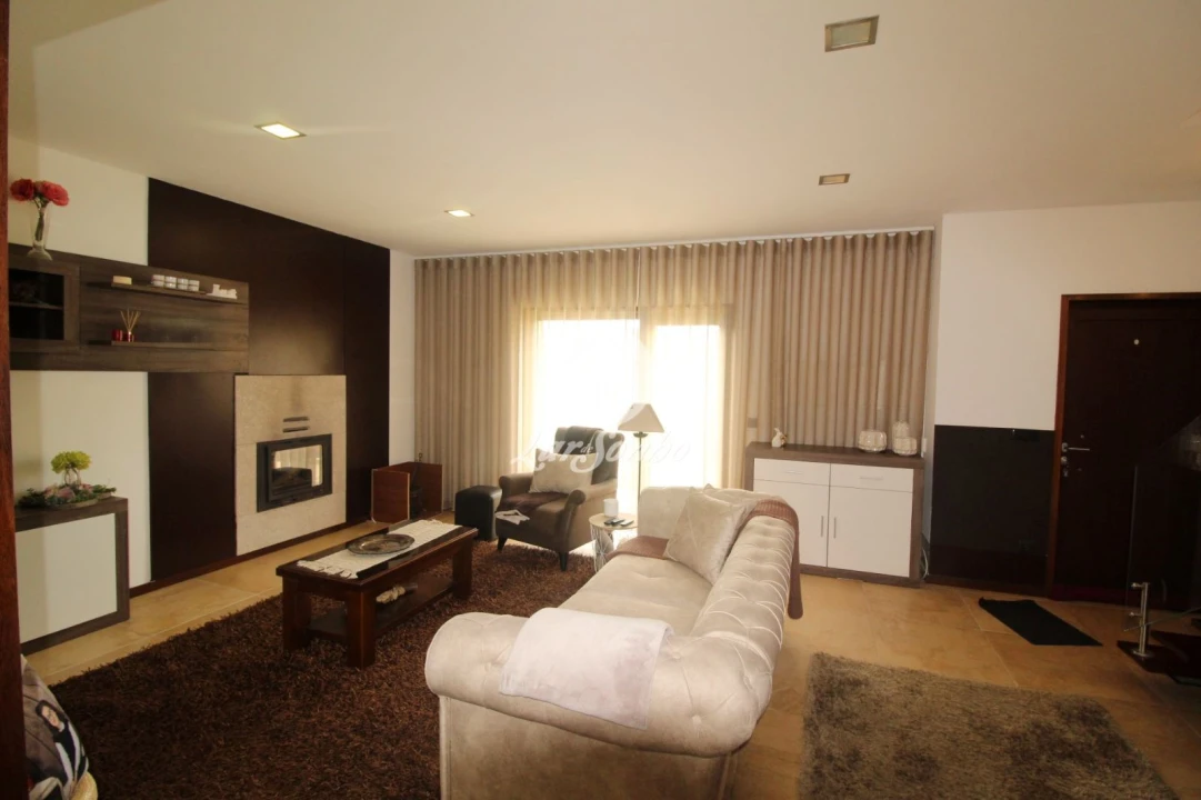 Moradia T3 para Venda em Fornelos Foto 11