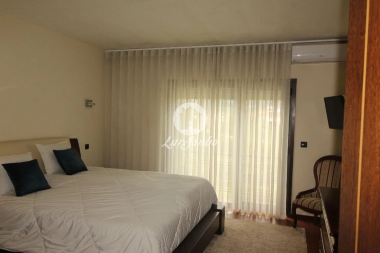 Moradia T3 para Venda em Fornelos Foto 3