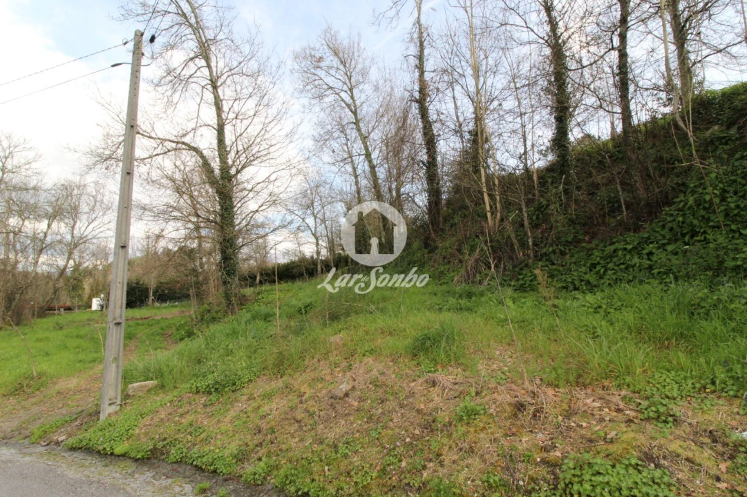 Terreno para Venda em Cepães e Fareja Foto 6