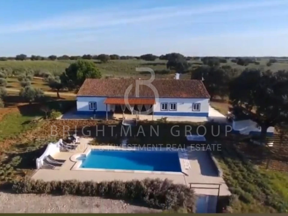 Moradia T5 para Venda em Casa Branca Foto 1