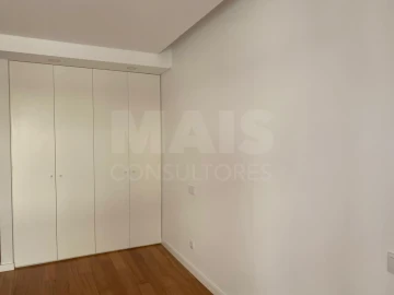 Apartamento T3 para Venda em Arroios