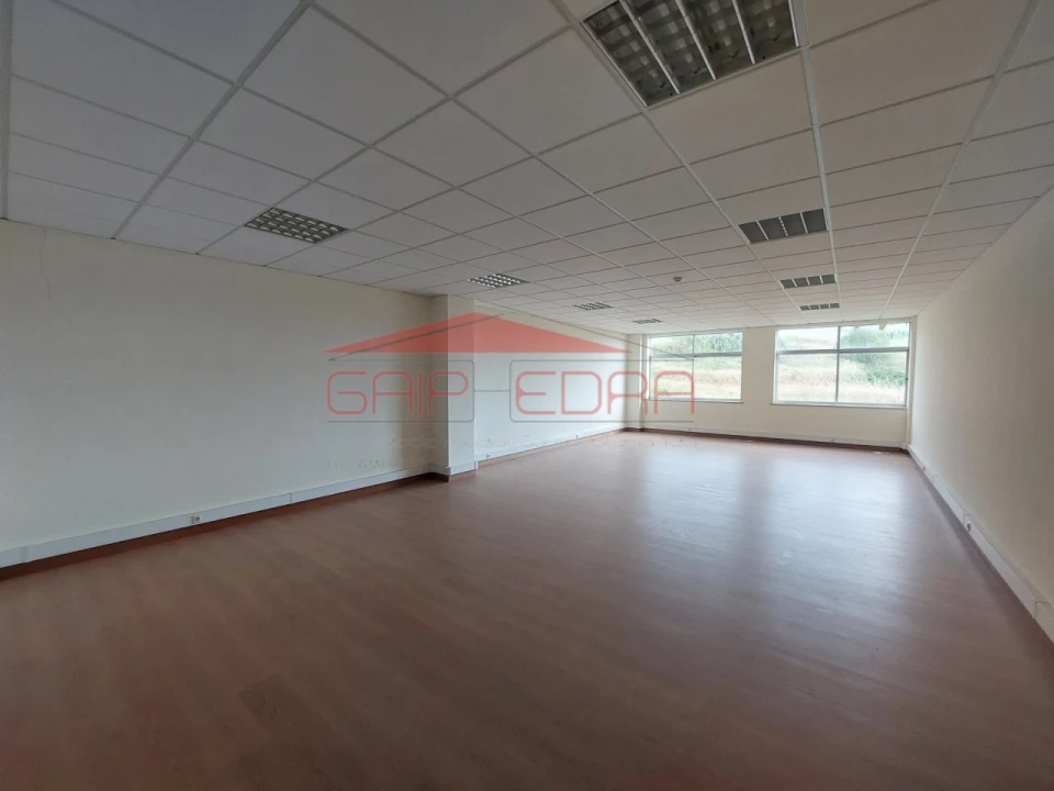 Escritório para Venda em Tavarede Foto 24