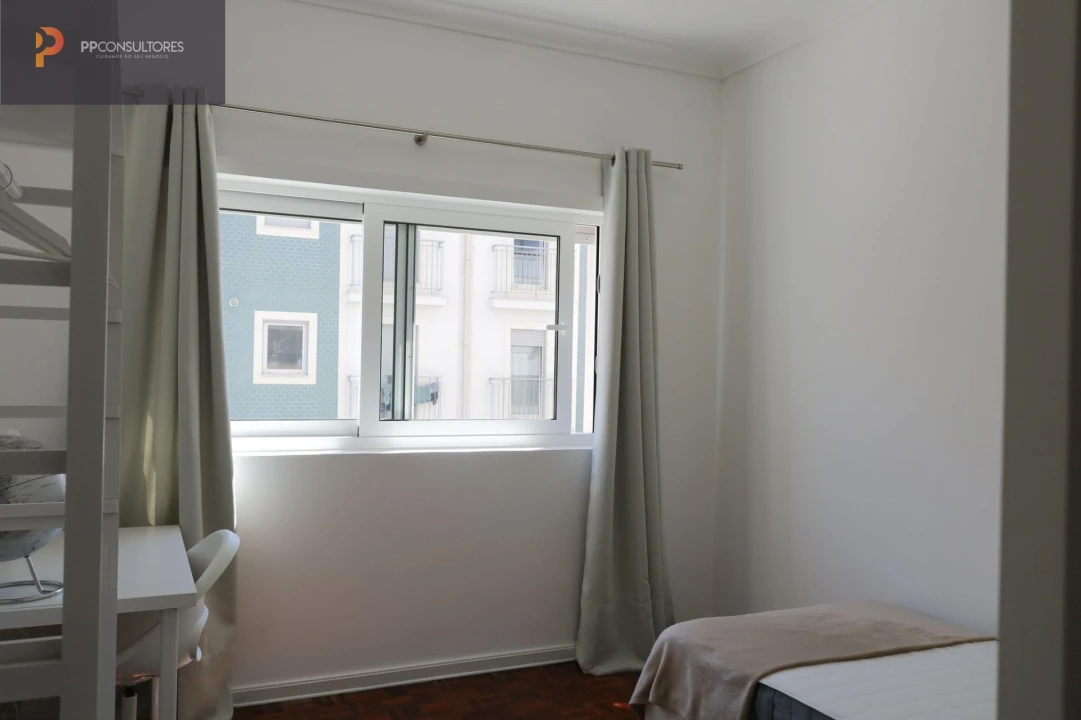 Apartamento T5 para Venda em Glória e Vera Cruz Foto 15