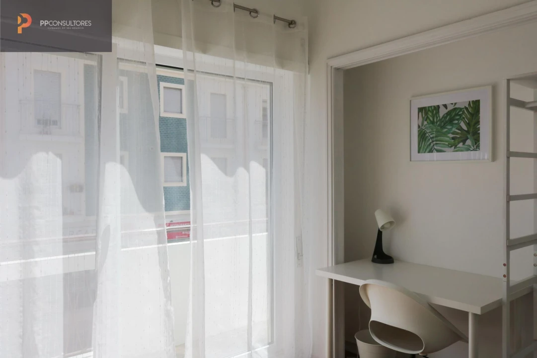 Apartamento T5 para Venda em Glória e Vera Cruz Foto 3