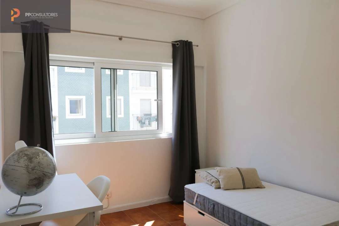 Apartamento T5 para Venda em Glória e Vera Cruz Foto 7