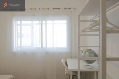 Apartamento T5 para Venda em Glória e Vera Cruz