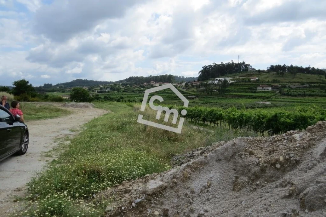 Terreno para Venda em Unhão e Lordelo Foto 15
