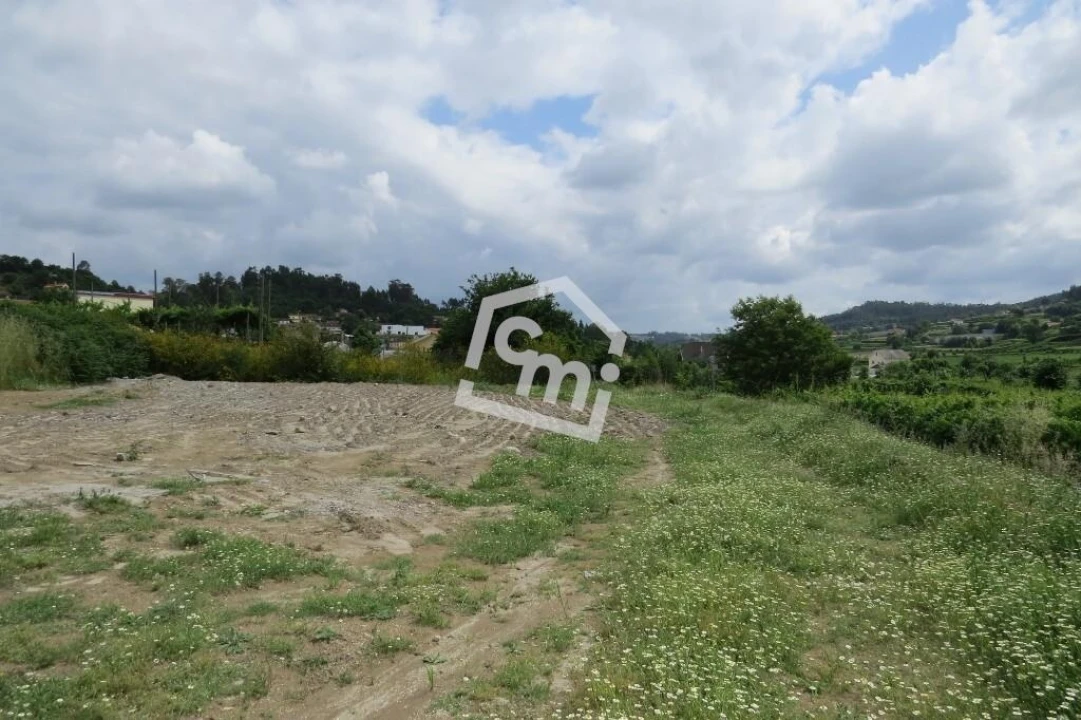 Terreno para Venda em Unhão e Lordelo Foto 13