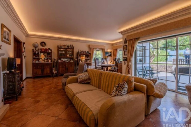 Moradia T10 para Venda em Louriçal Foto 18