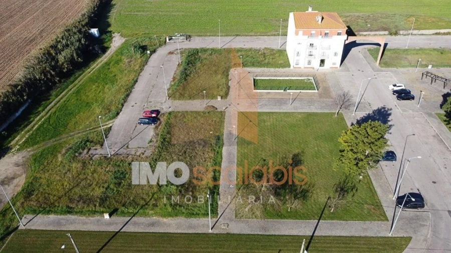Terreno para Venda em Alpiarça Foto 2