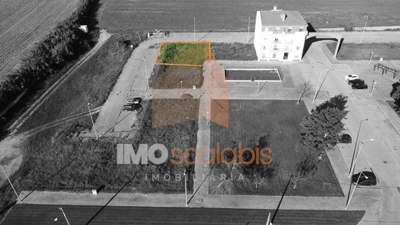 Terreno para Venda em Alpiarça Foto 1