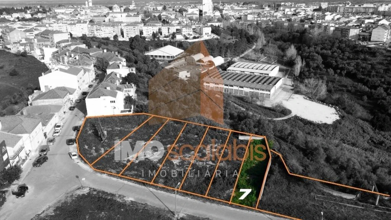Terreno para Venda em Romeira e Várzea Foto 8