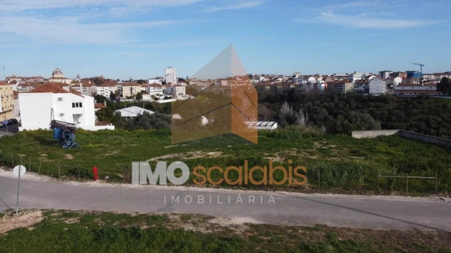 Terreno para Venda em Romeira e Várzea Foto 17
