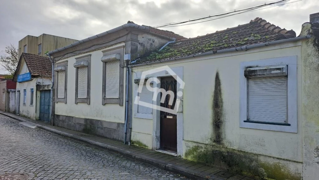 Moradia T3 para Venda em São Mamede de Infesta e Senhora da Hora Foto 9