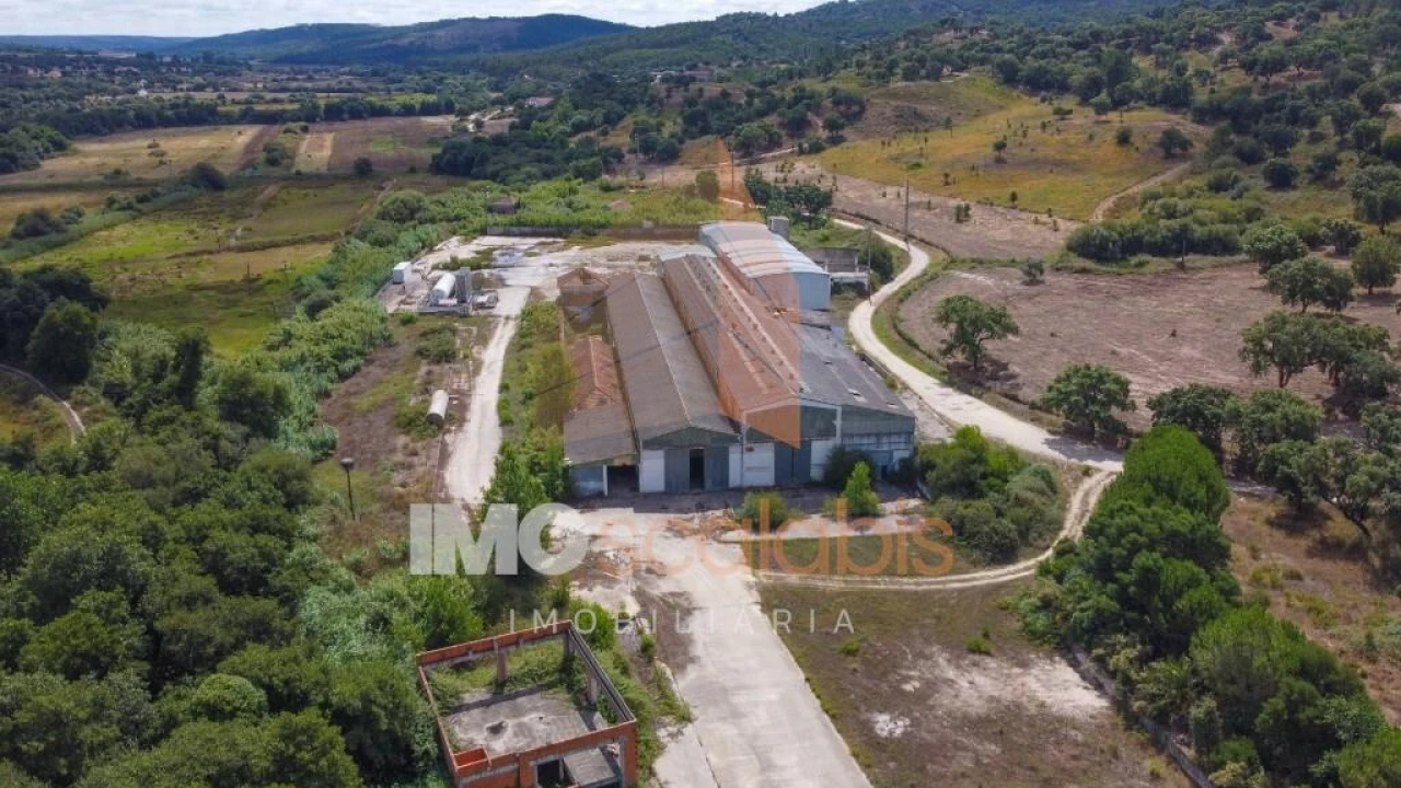 Armazém para Venda em Ulme Foto 3