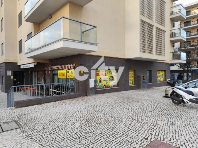 Loja para Venda em Portimão Foto 2