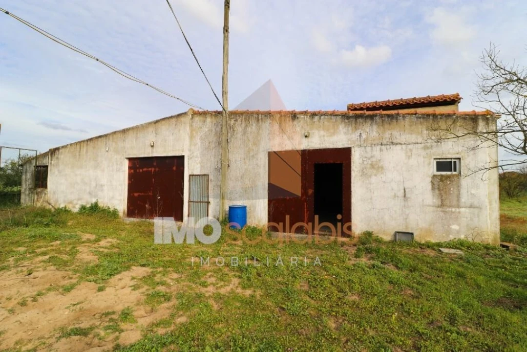 Moradia T2 para Venda em Fazendas de Almeirim Foto 4