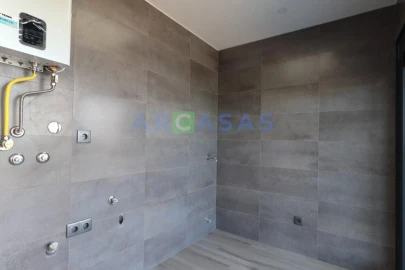 Apartamento T4 para Venda em Aguas Santas