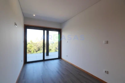 Apartamento T4 para Venda em Aguas Santas