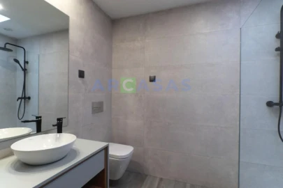 Apartamento T4 para Venda em Aguas Santas